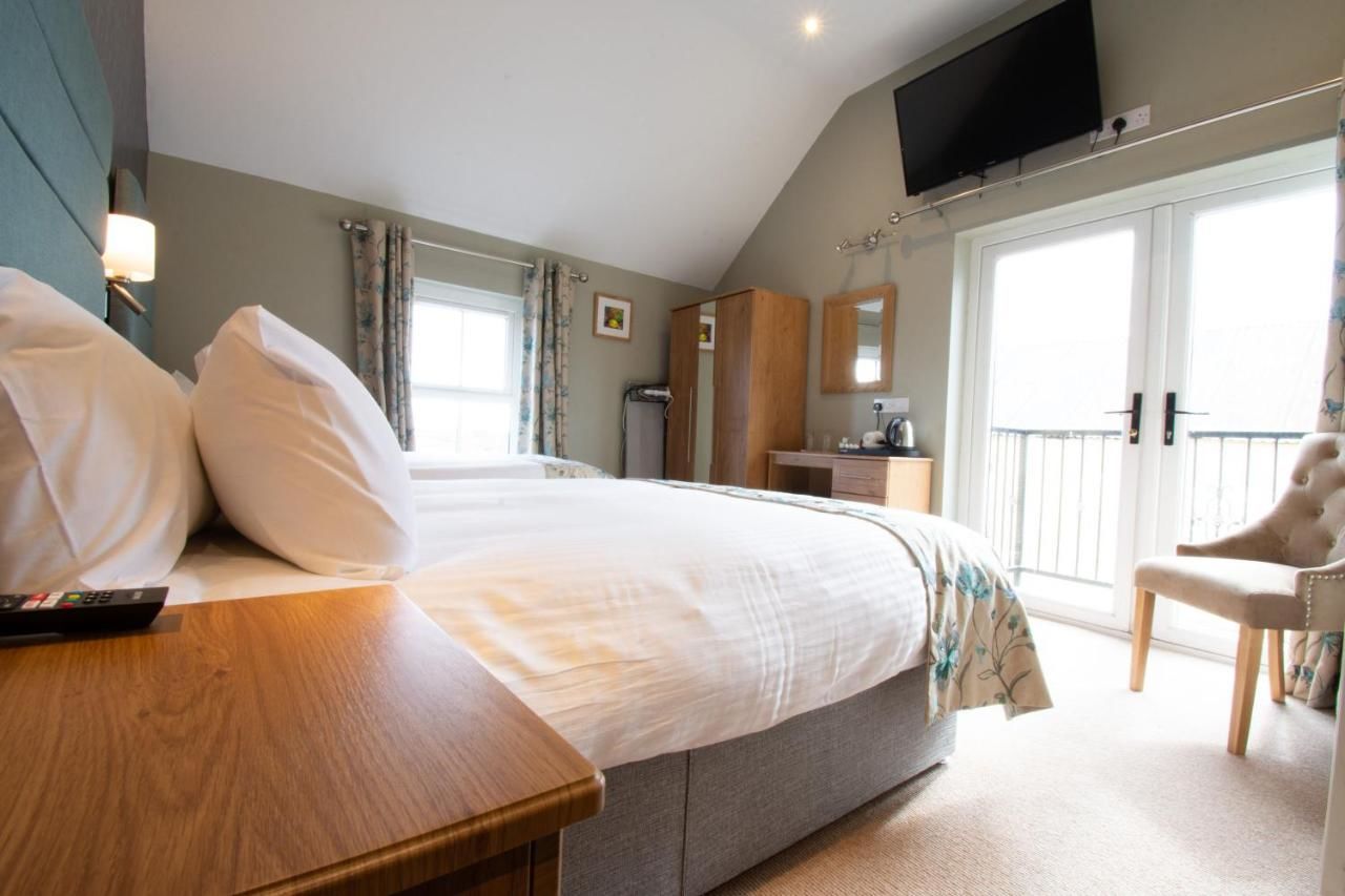 Отели типа «постель и завтрак» Nevins Newfield Inn Ltd Малларанни-15