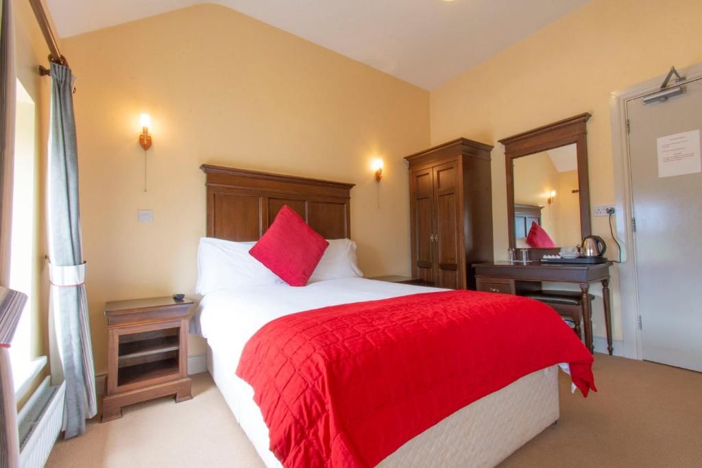 Отели типа «постель и завтрак» Nevins Newfield Inn Ltd Малларанни-45